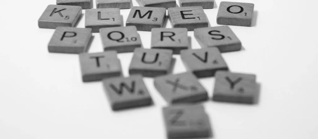 Palavra-cruzada tech em homenagem aos clientes Motor