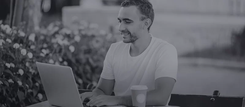 Jornada de compras inspira criação conteúdo tech