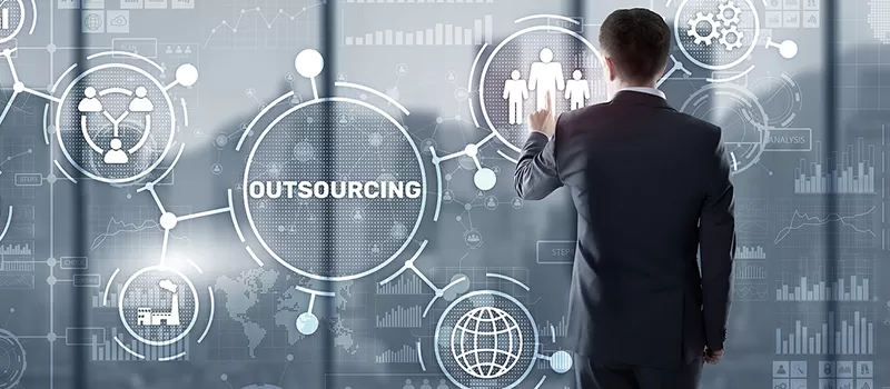 Terceirizar produção de conteúdo: mitos e vantagens